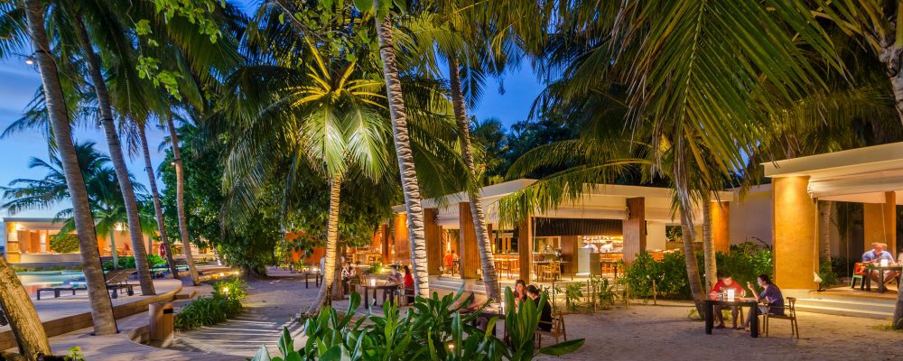 Amilla Fushi Teams Up With Bread Street Kitchen By Gordon Ramsay To Host A Series Of Restaurant Pop Ups At Barolo Grill In The Maldives
